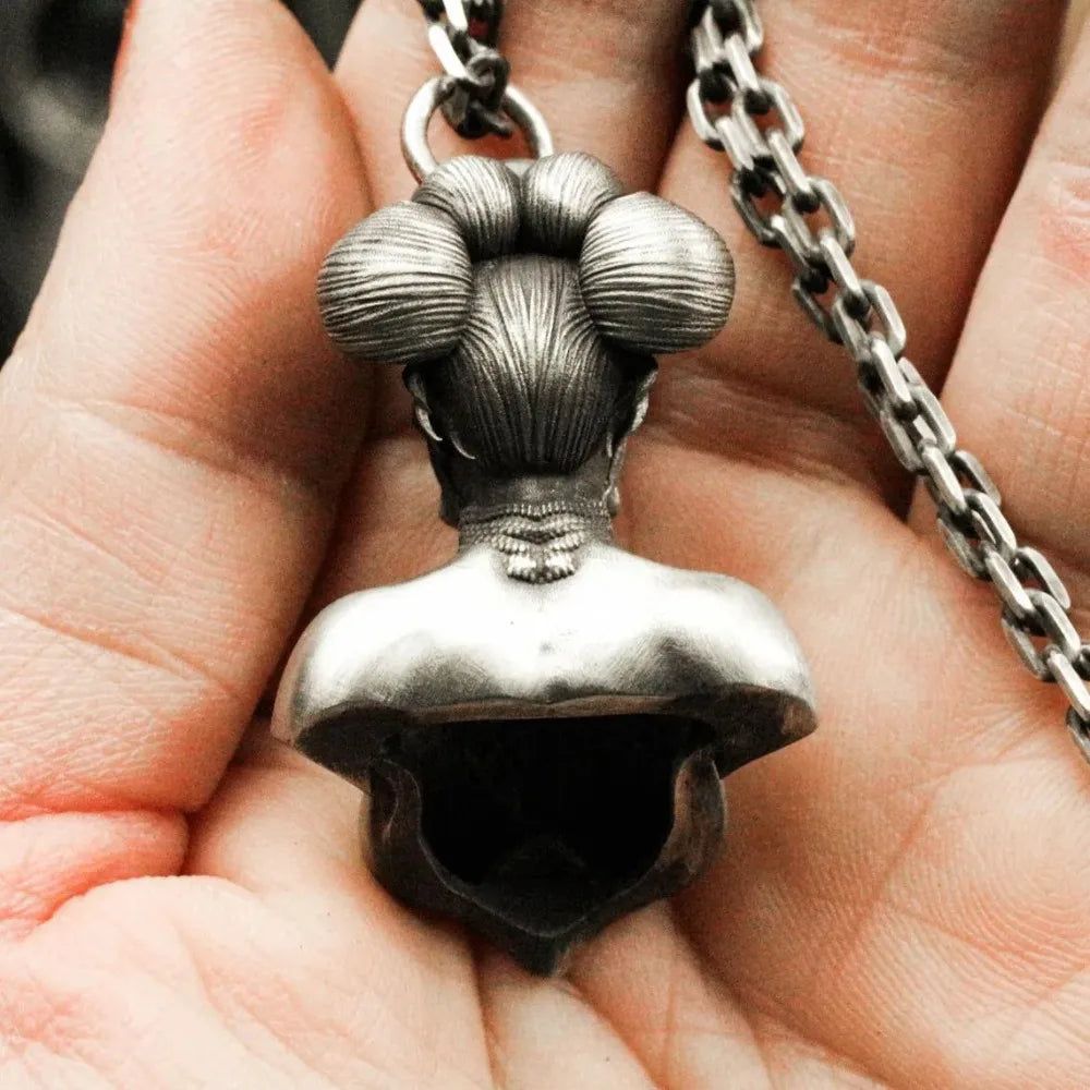 Retro Gothic Dark Demon Pendant Necklace for Men Women Punk Hip Hop Horror Horn Mask Necklaces Statement Jewelry Gift