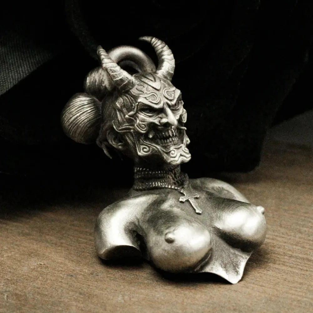 Retro Gothic Dark Demon Pendant Necklace for Men Women Punk Hip Hop Horror Horn Mask Necklaces Statement Jewelry Gift